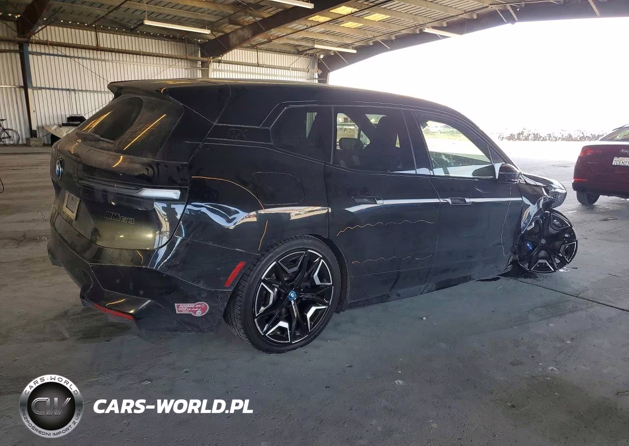2024 BMW Ix M60 VIN:WB533CF01RCP20928 - 3