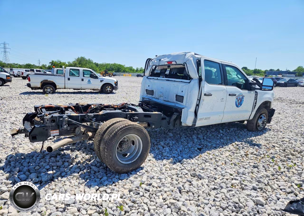 2025 Ford F350 Super Duty VIN:1FT8W3DA5SED59680 - 3