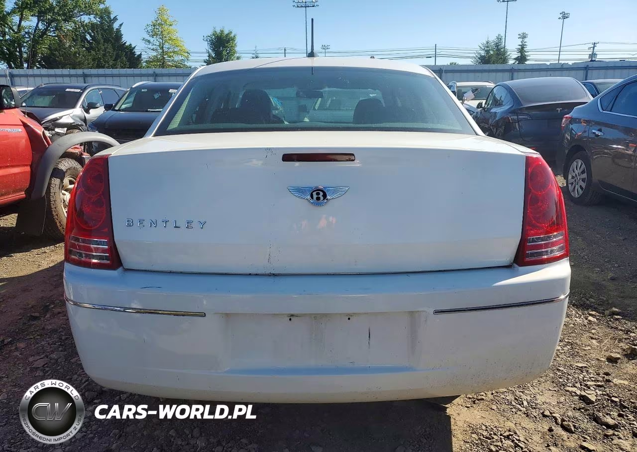 2008 Chrysler 300 Touring VIN:2C3KA53GX8H269159 - 6