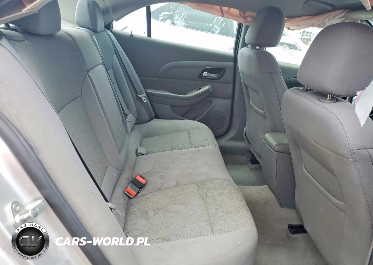 2014 Chevrolet Malibu Ls VIN:1G11A5SL2EF285707 - 10