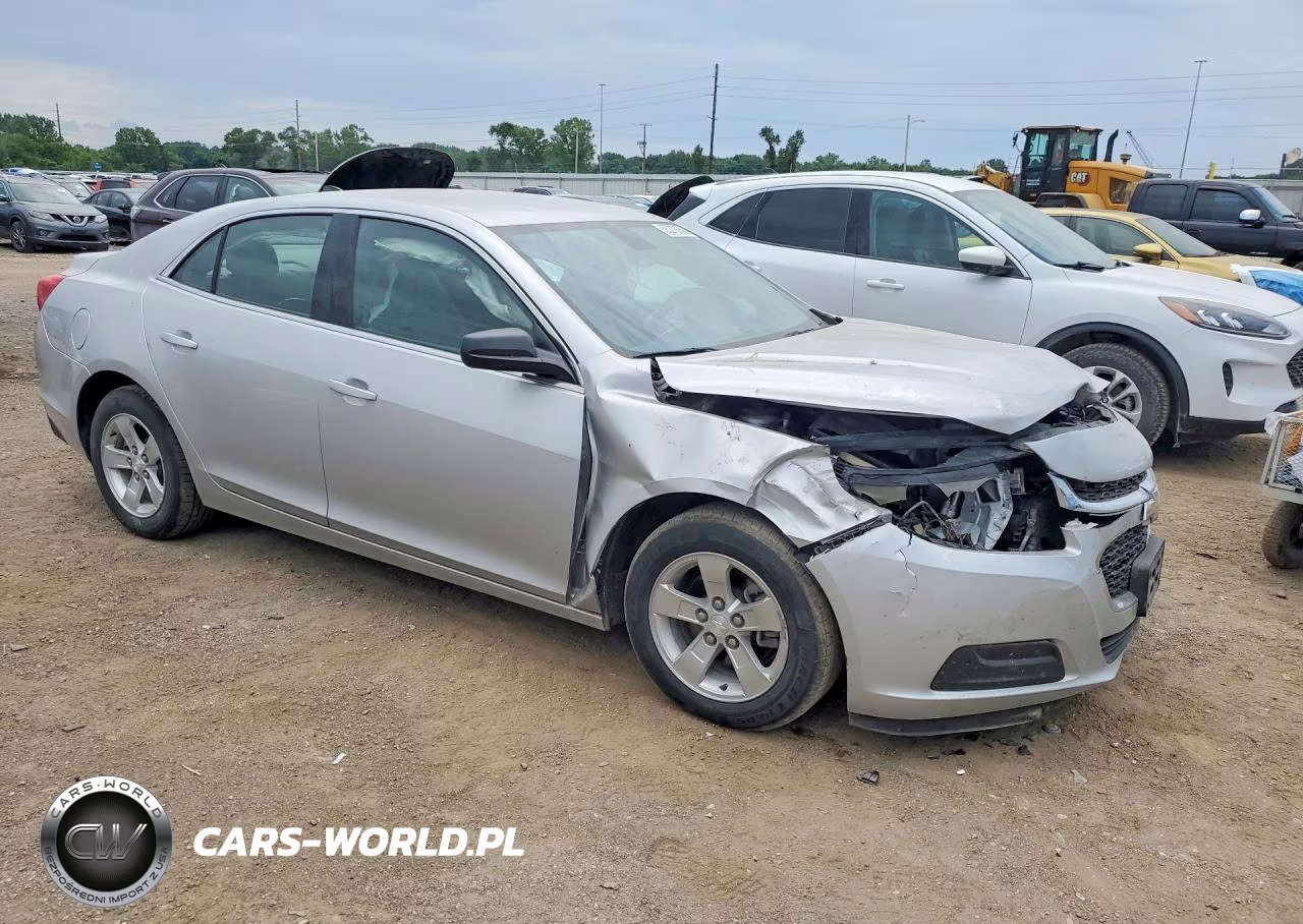 2014 Chevrolet Malibu Ls VIN:1G11A5SL2EF285707 - 4