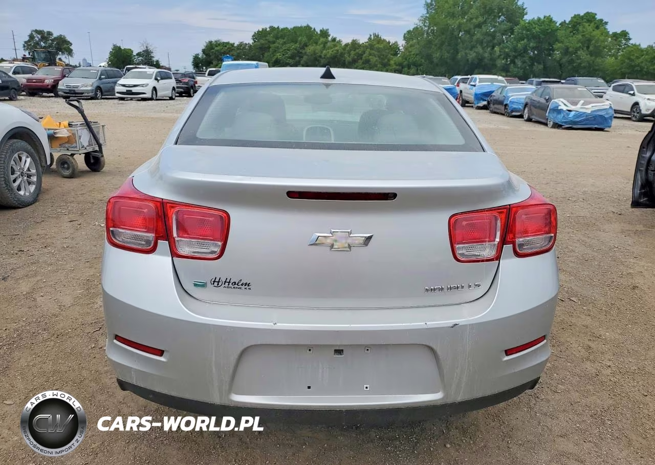 2014 Chevrolet Malibu Ls VIN:1G11A5SL2EF285707 - 6