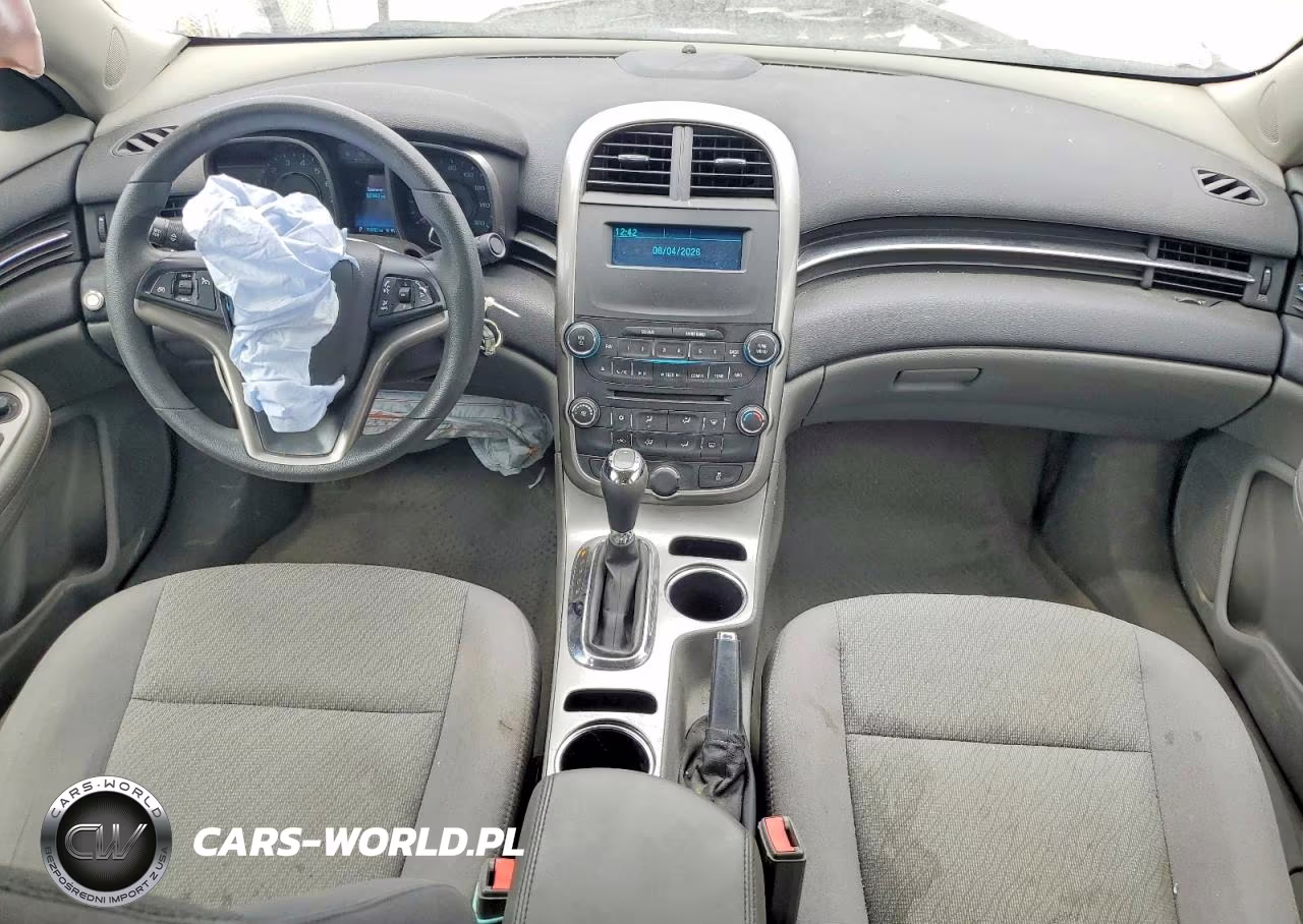 2014 Chevrolet Malibu Ls VIN:1G11A5SL2EF285707 - 8