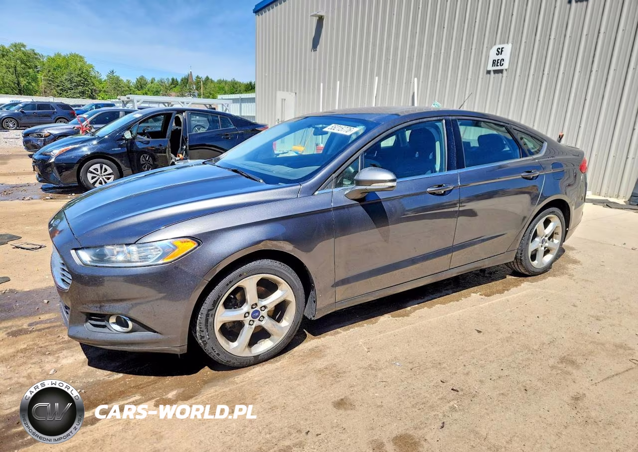 2016 Ford Fusion Se – zdjęcie 1 z 12