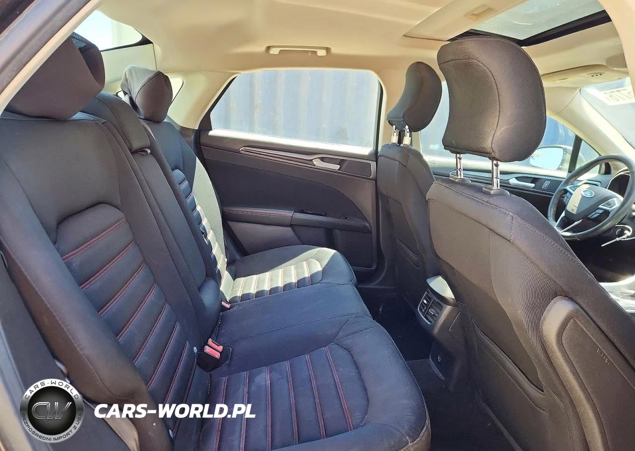 2016 Ford Fusion Se VIN:3FA6P0HD3GR109646 - 10