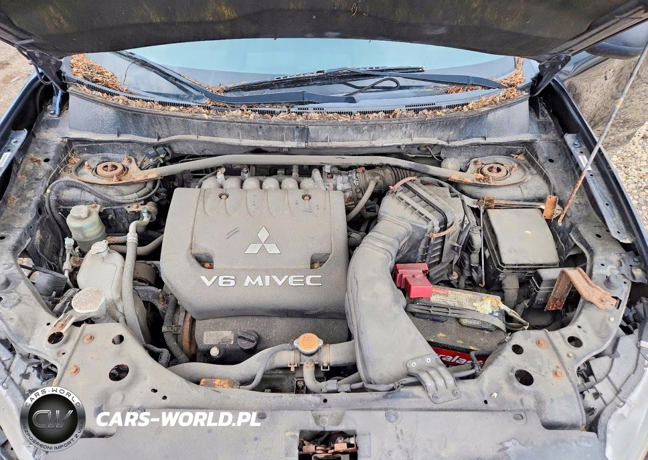 2010 Mitsubishi Outlander Xls VIN:JA4JT4AX9AZ002657 - 12
