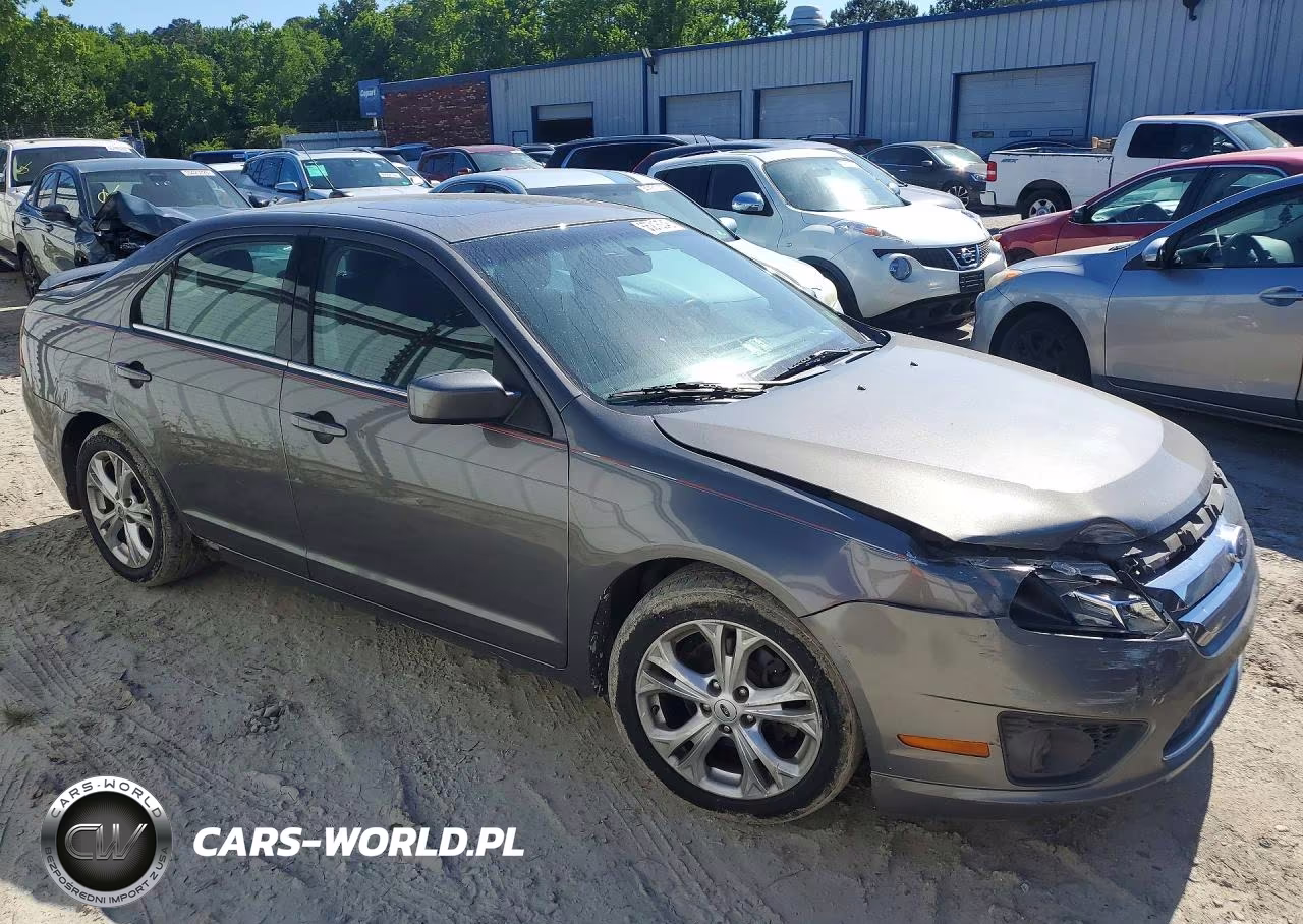 2012 Ford Fusion Se VIN:3FAHP0HA7CR134154 - 4