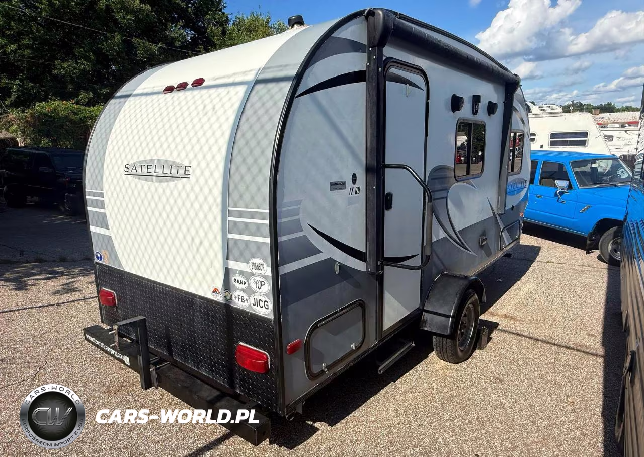 2017 Starcraft Satellite 17 Rb Rvs Slide-In Camper VIN:1SABS0AJ8H2VA5297 - 4