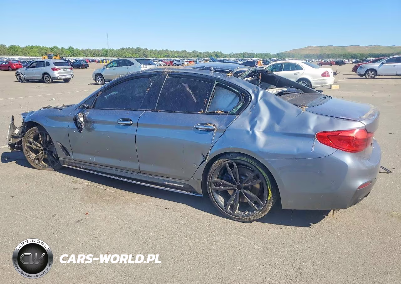 2018 BMW M550Xi VIN:WBAJB9C57JB050200 - 2