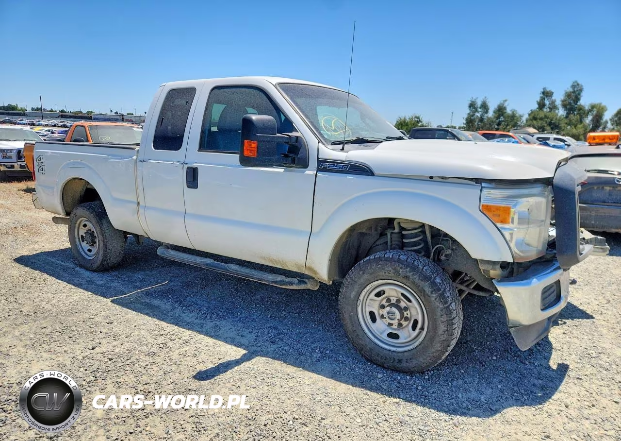 2015 Ford F250 Super Duty VIN:1FT7X2B66FEC90294 - 4