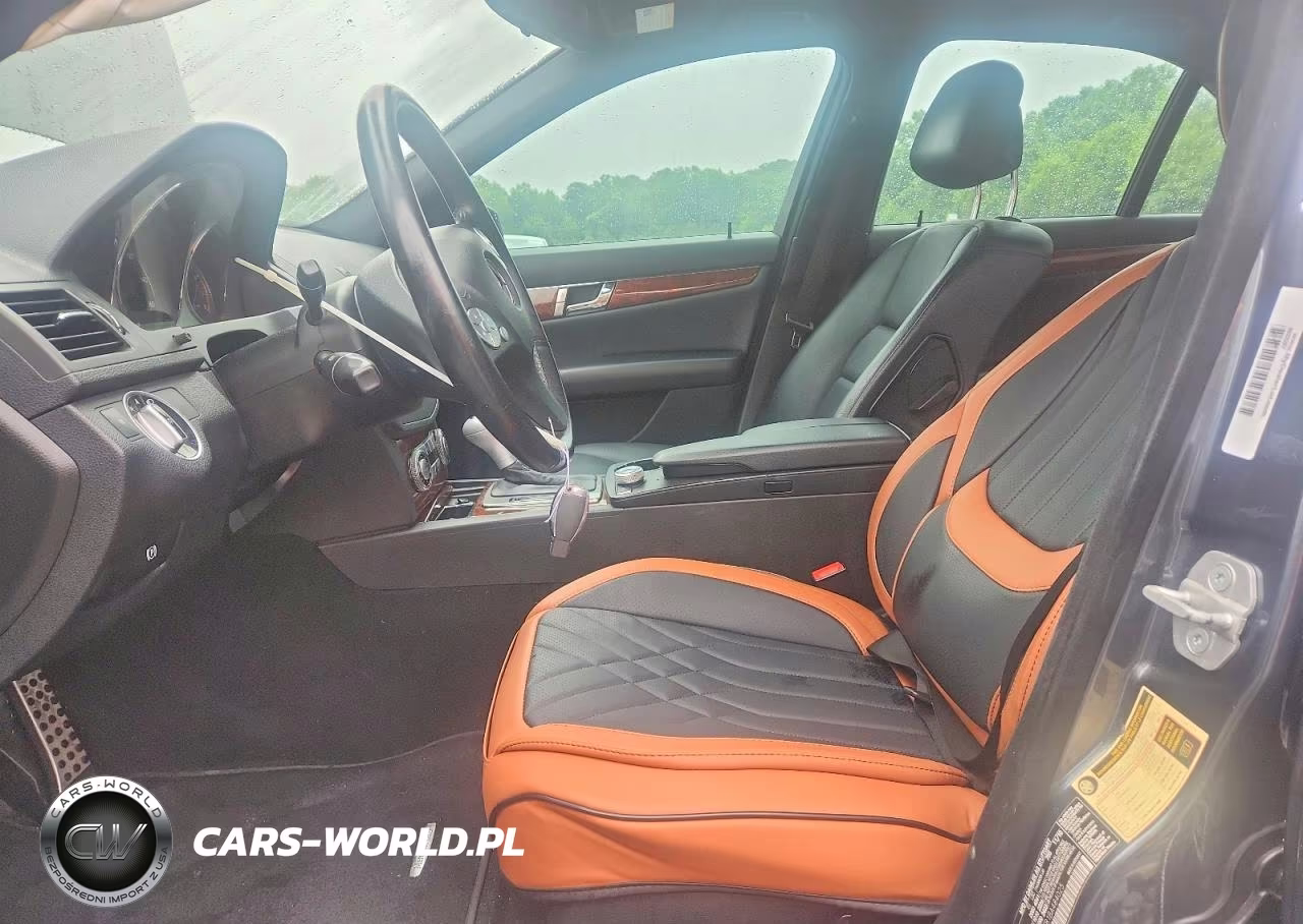 2011 Mercedes-Benz C 300 VIN:WDDGF5EB1BA484025 - 7