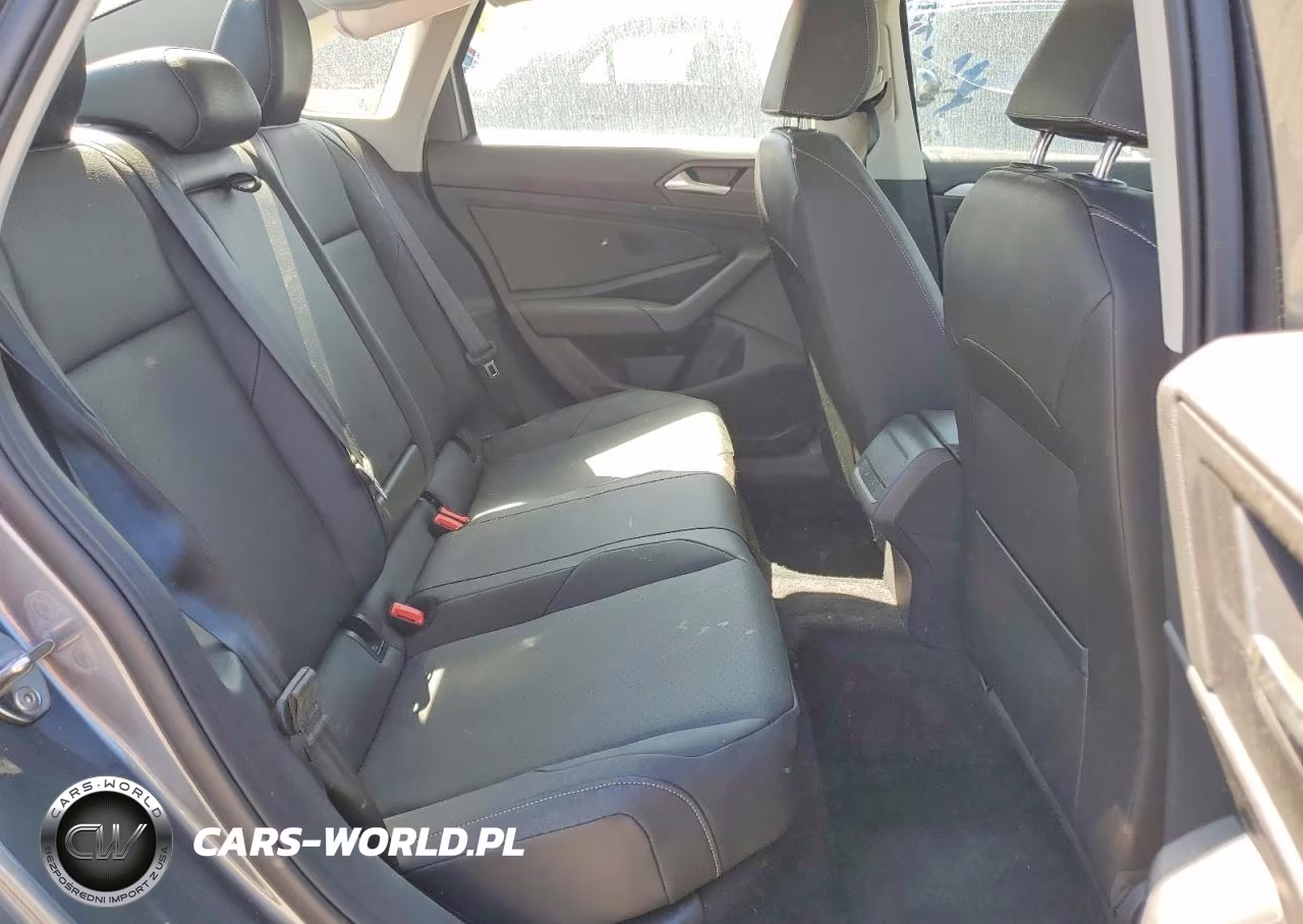 2019 Volkswagen Jetta S VIN:3VWC57BU2KM212029 - 10