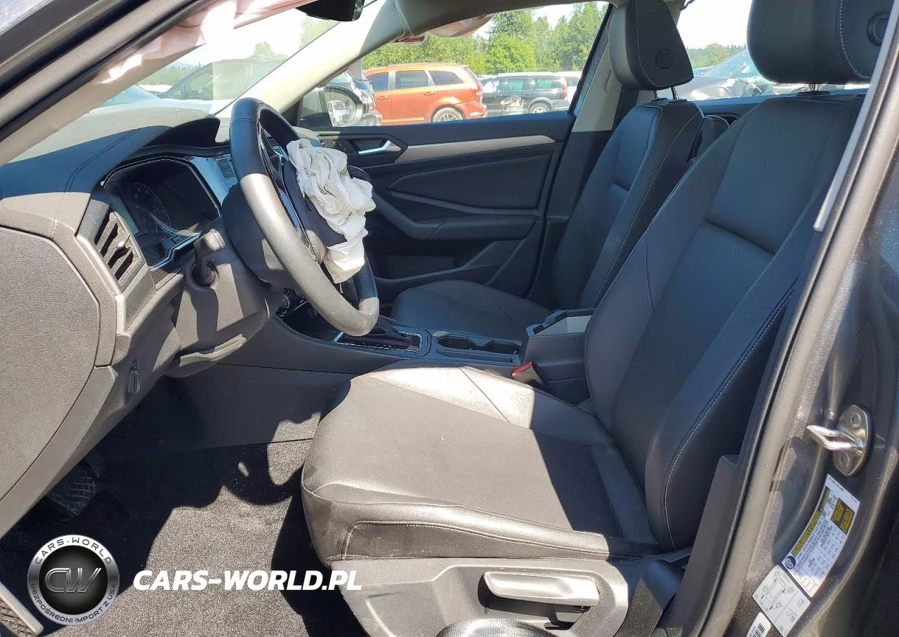 2019 Volkswagen Jetta S VIN:3VWC57BU2KM212029 - 7