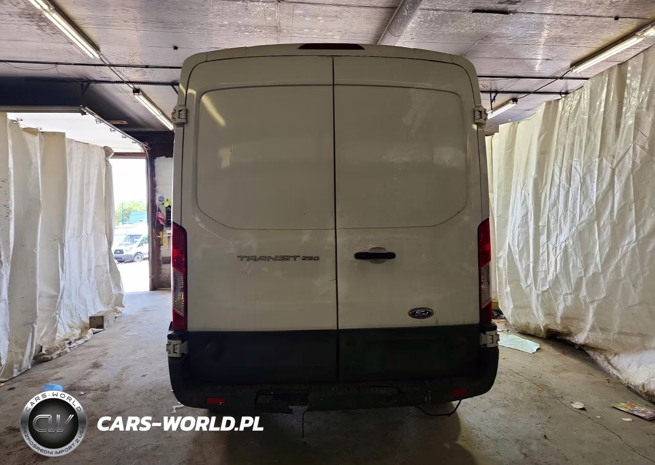 2017 Ford Transit T-250 VIN:1FTYR2CM8HKA29040 - 6