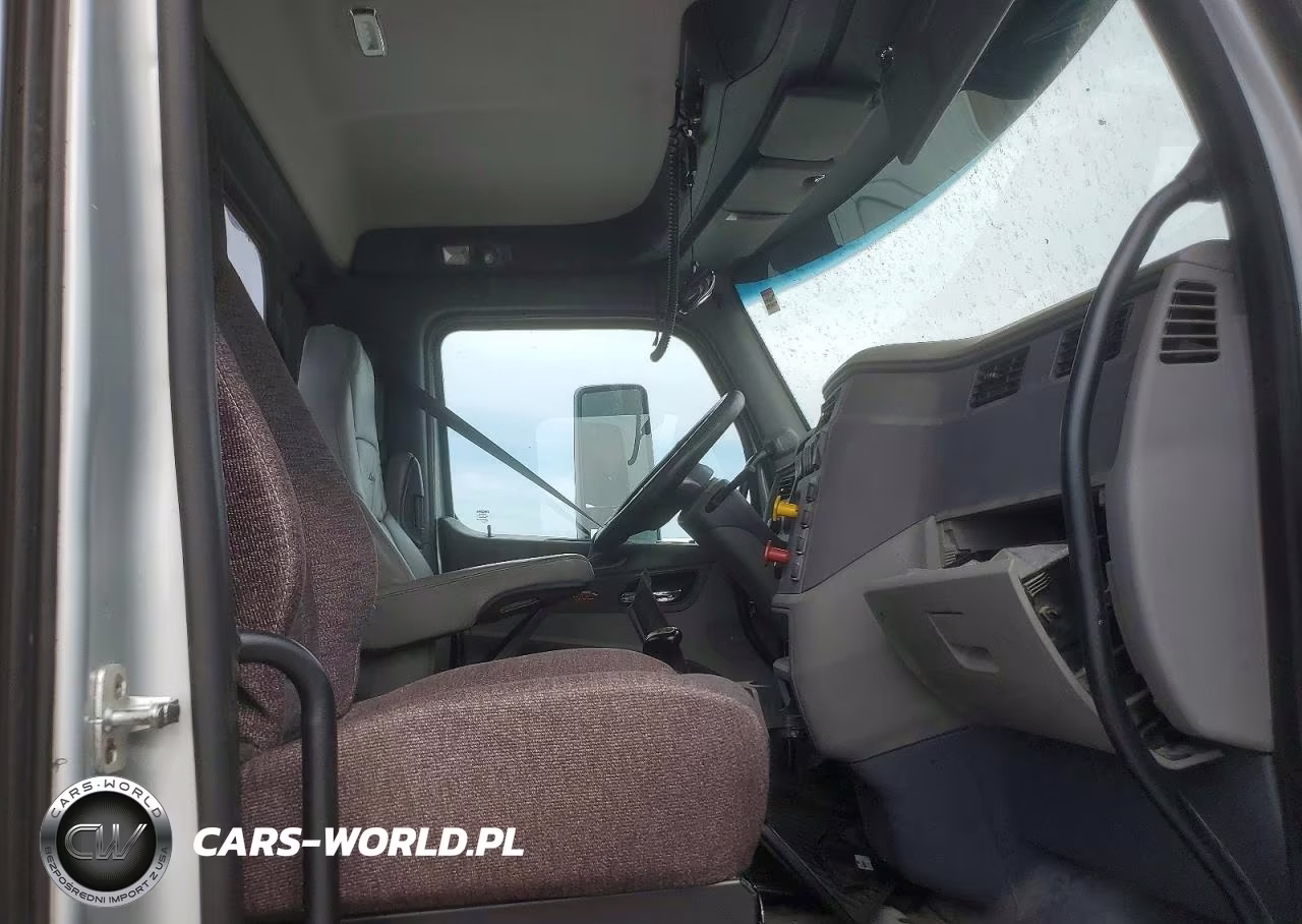 2016 Peterbilt 579 Semi Truck VIN:1XPBD49X3GD325389 - 6