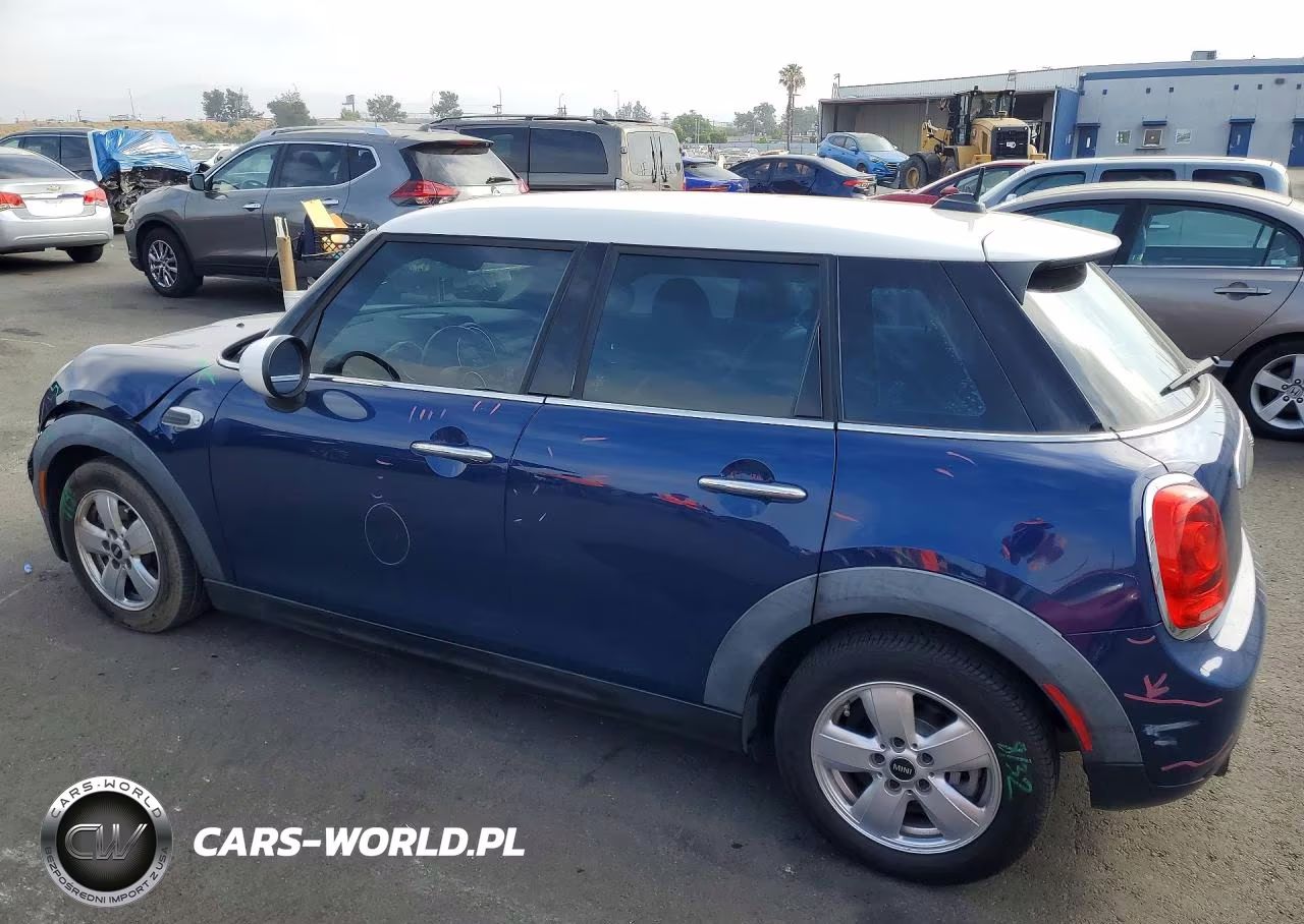 2015 Mini Cooper VIN:WMWXS5C59FT827139 - 2