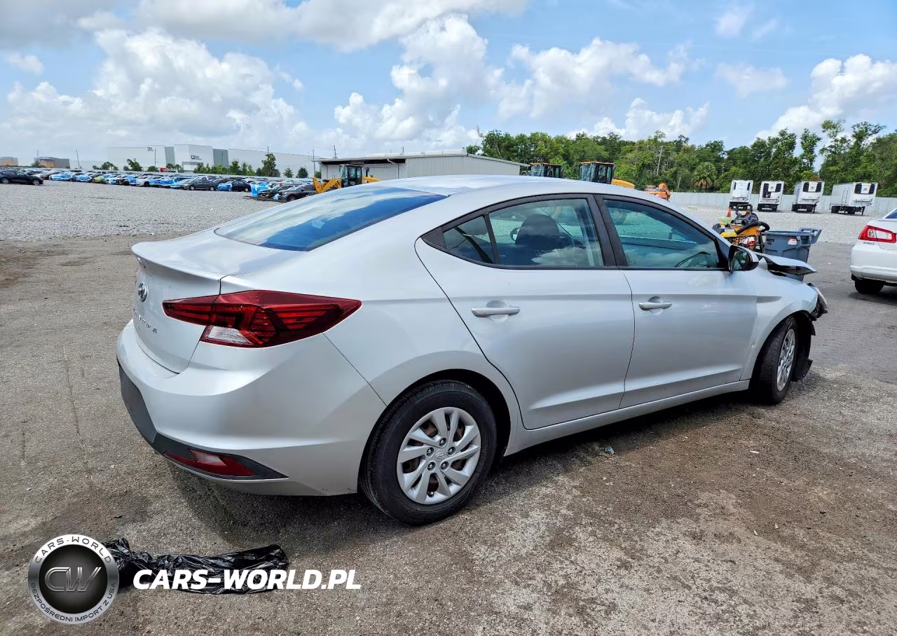 2019 Hyundai Elantra Se VIN:5NPD74LF2KH483498 - 3