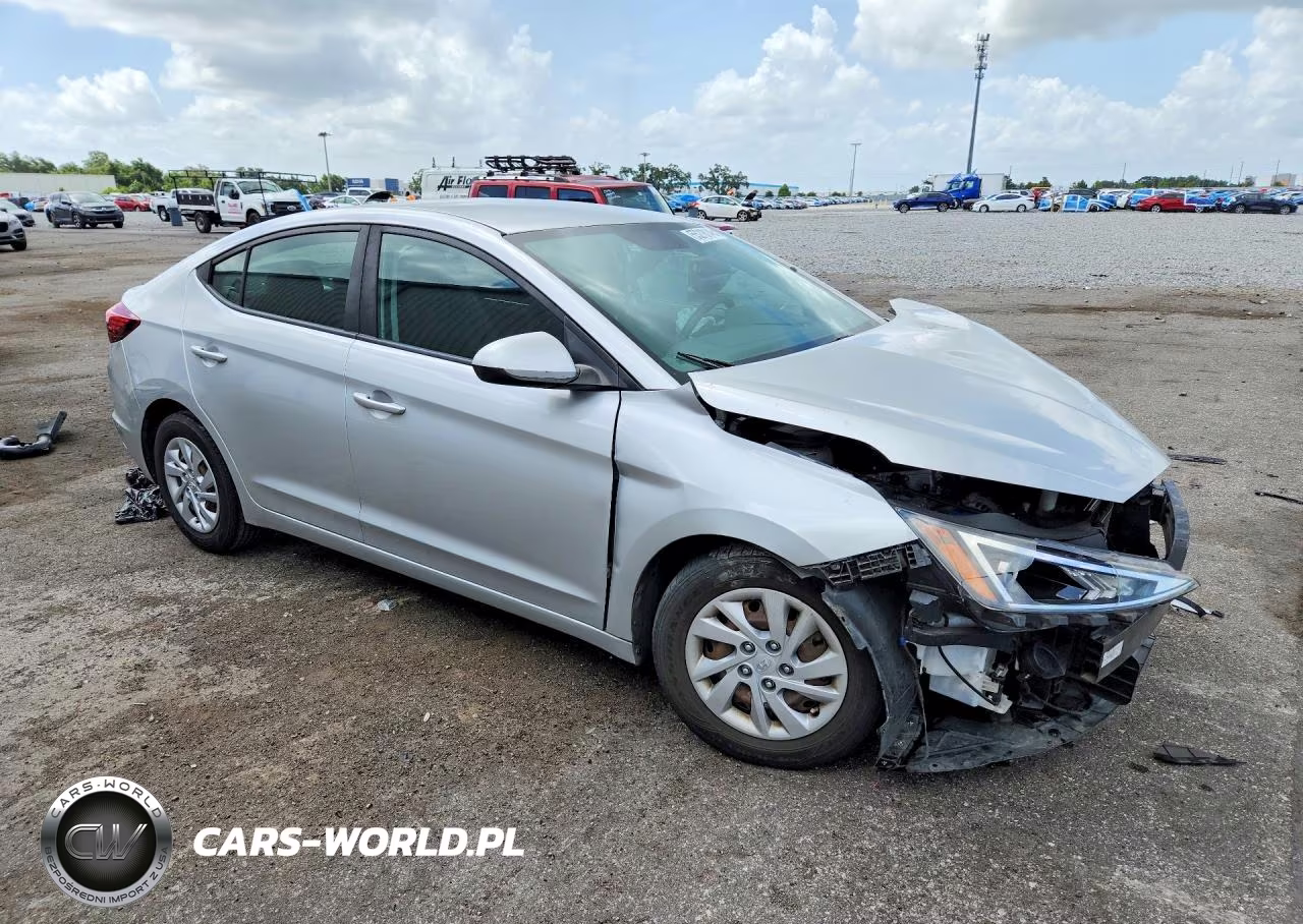 2019 Hyundai Elantra Se VIN:5NPD74LF2KH483498 - 4