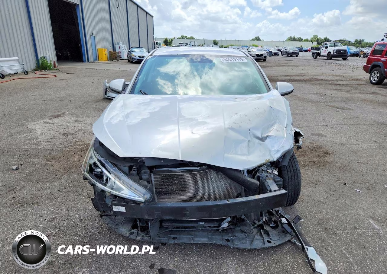 2019 Hyundai Elantra Se VIN:5NPD74LF2KH483498 - 5