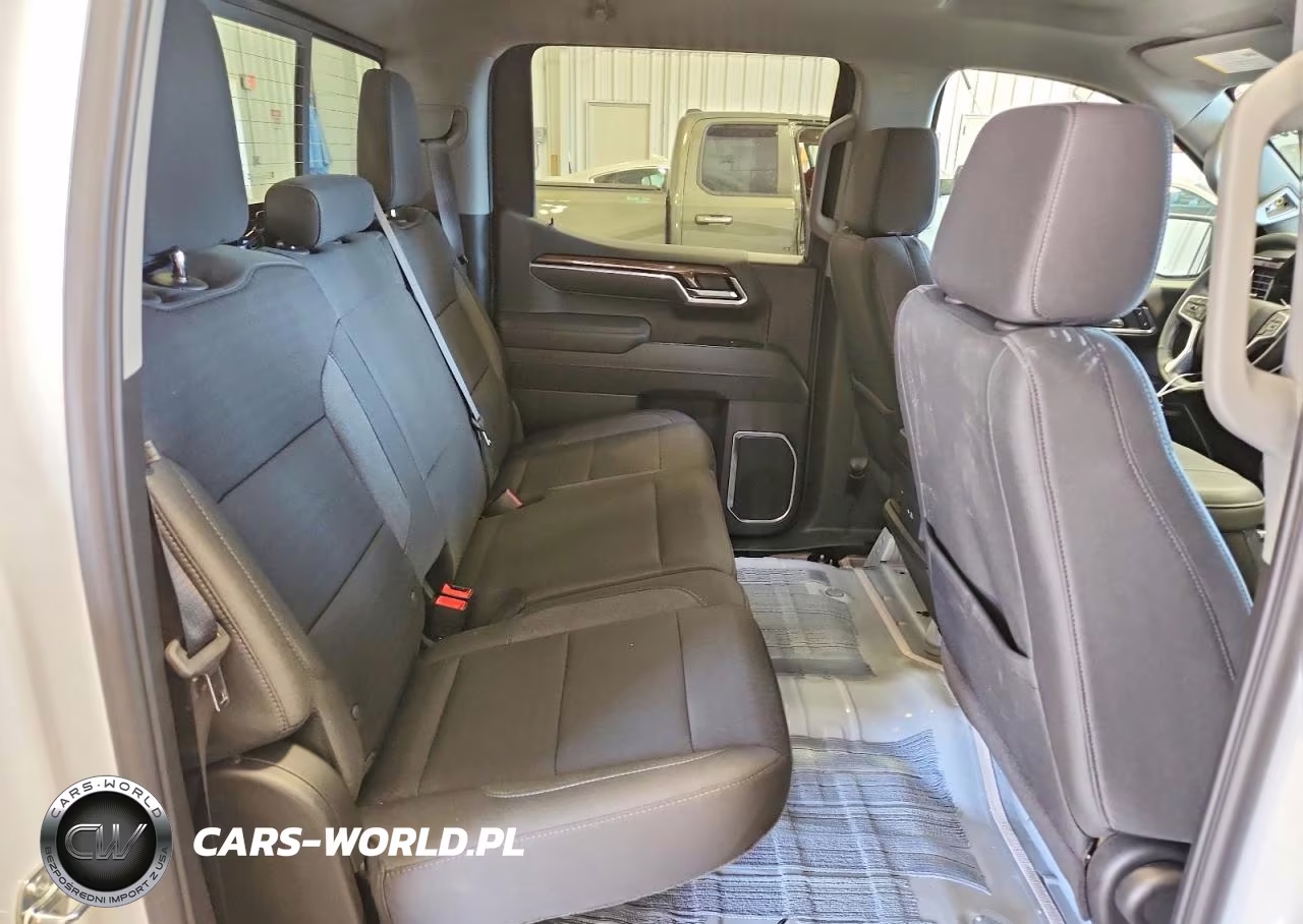 2026 Chevrolet Silverado K1500 Rst VIN:1GCUKEE89TZ123903 - 10