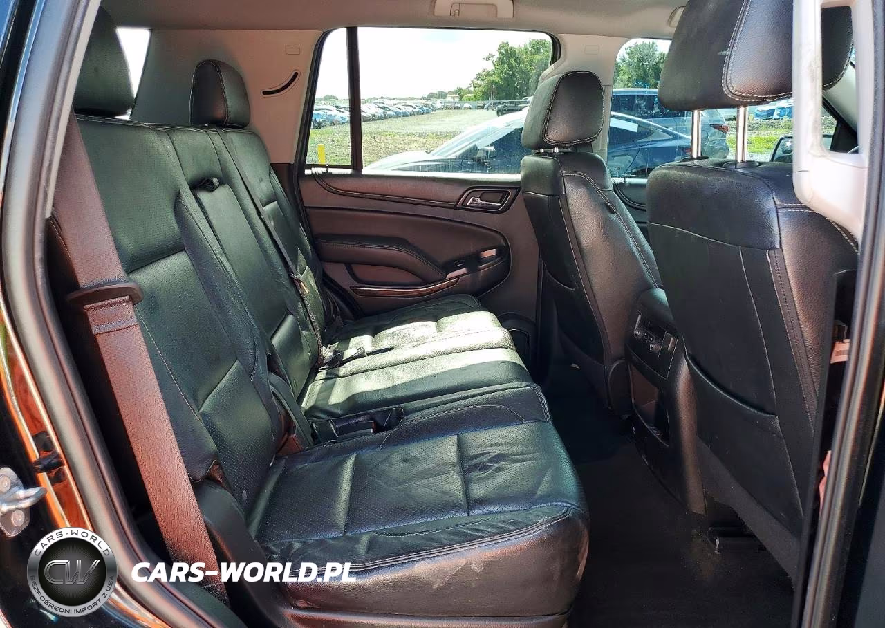 2018 Chevrolet Tahoe Ls VIN:1GNSCAKC2JR175979 - 11