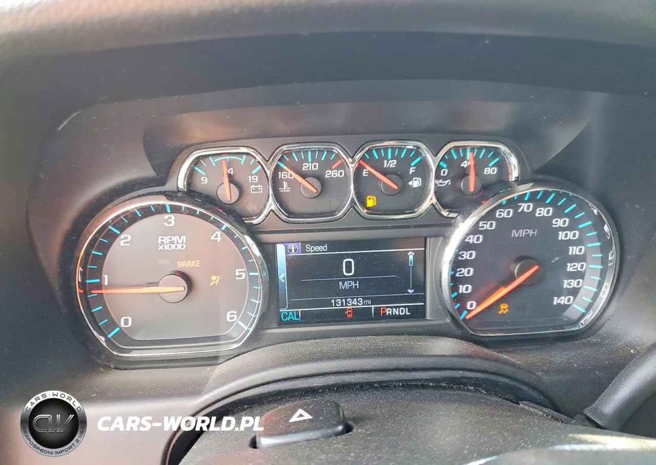 2018 Chevrolet Tahoe Ls VIN:1GNSCAKC2JR175979 - 9