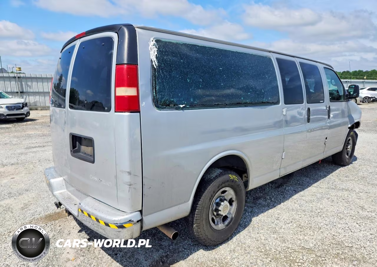 2011 Chevrolet Express G3500 Lt VIN:1GAZG1FG5B1161964 - 3