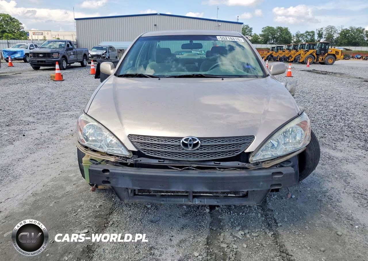 2003 Toyota Camry Le VIN:4T1BE32K63U235571 - 5
