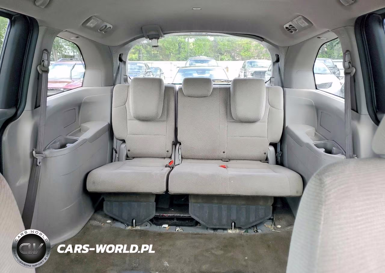 2013 Honda Odyssey Lx VIN:5FNRL5H20DB071885 - 10