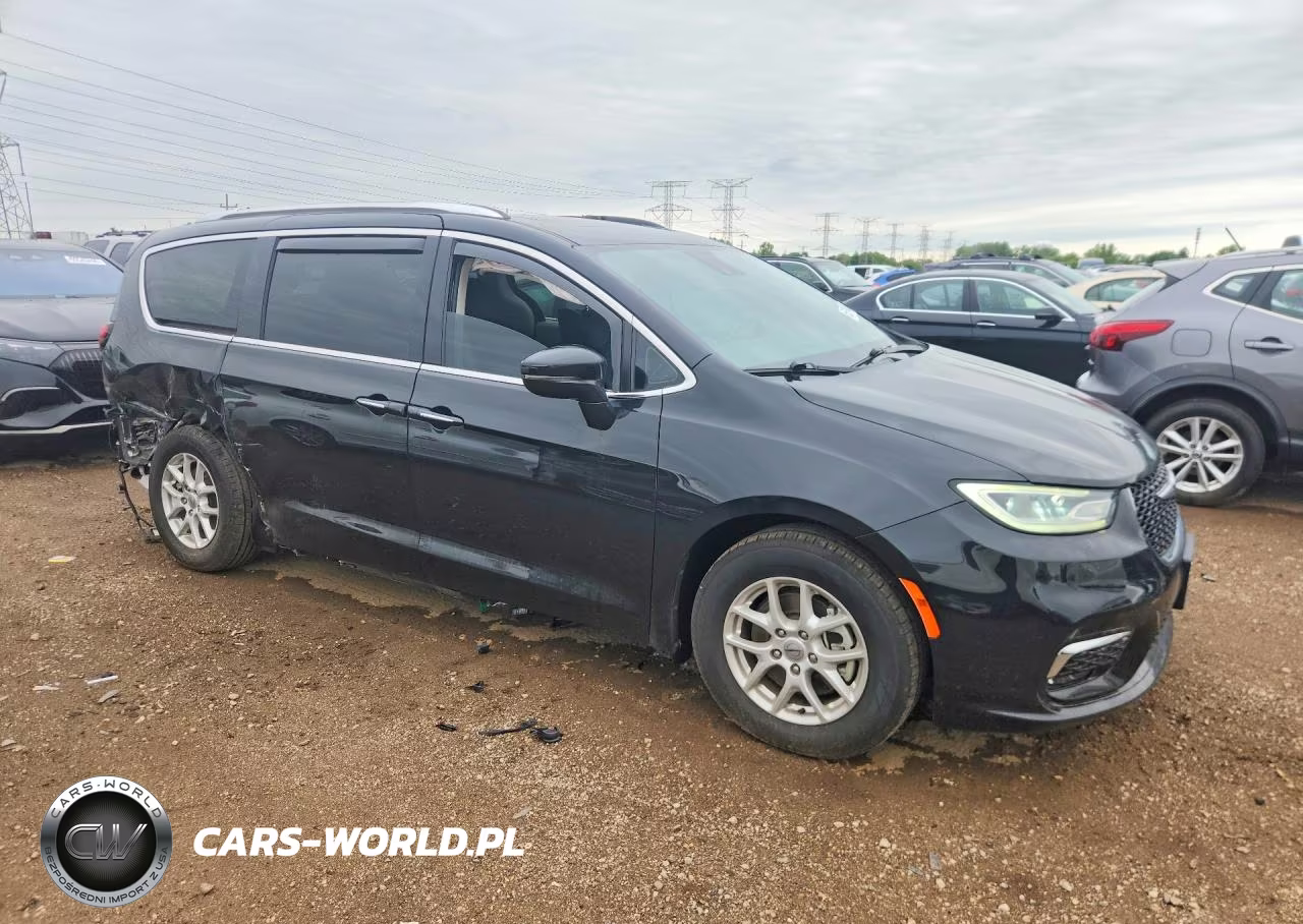 2021 Chrysler Pacifica Touring L VIN:2C4RC1BG0MR579677 - 4