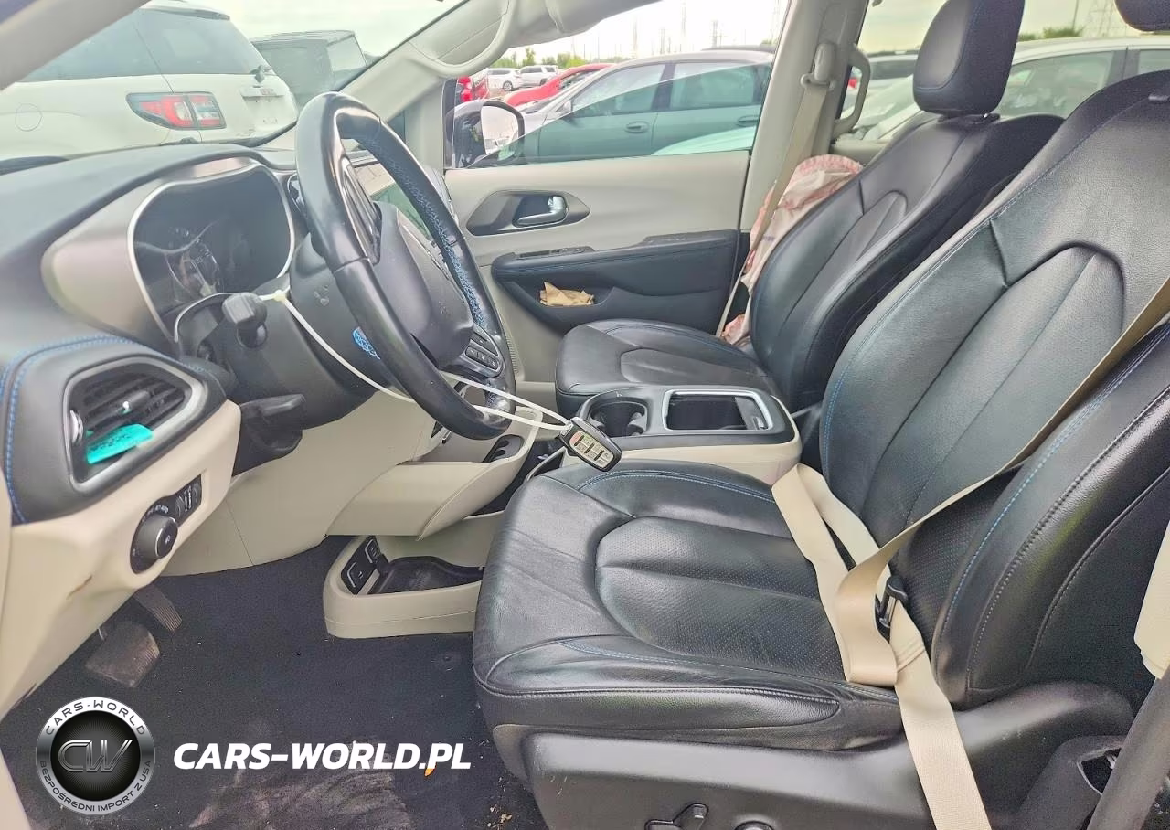 2021 Chrysler Pacifica Touring L VIN:2C4RC1BG0MR579677 - 7