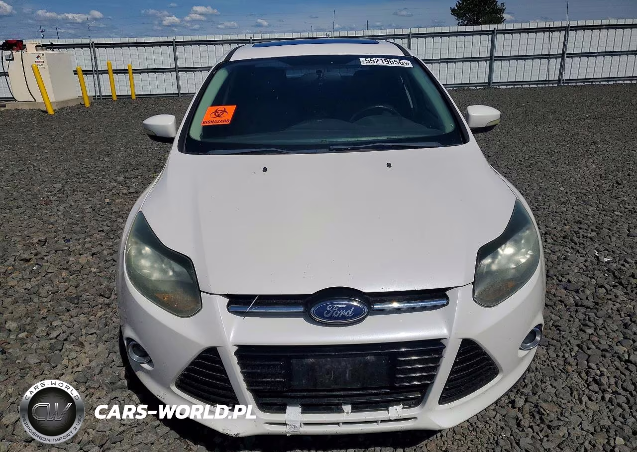2013 Ford Focus Titanium VIN:1FADP3J24DL221447 - 5