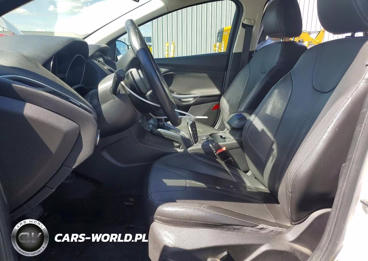 2013 Ford Focus Titanium VIN:1FADP3J24DL221447 - 7