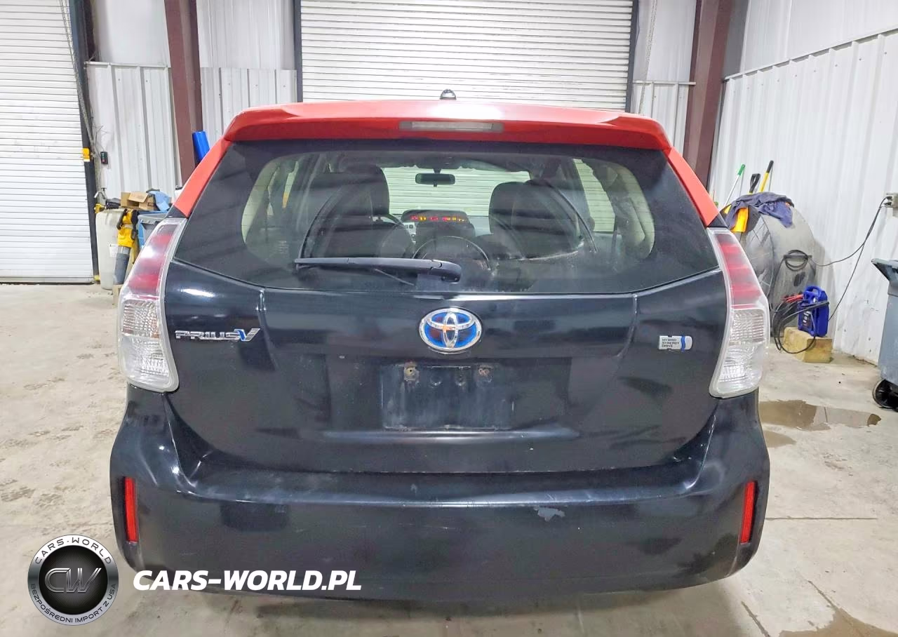 2015 Toyota Prius V Two VIN:JTDZN3EU4FJ016713 - 6