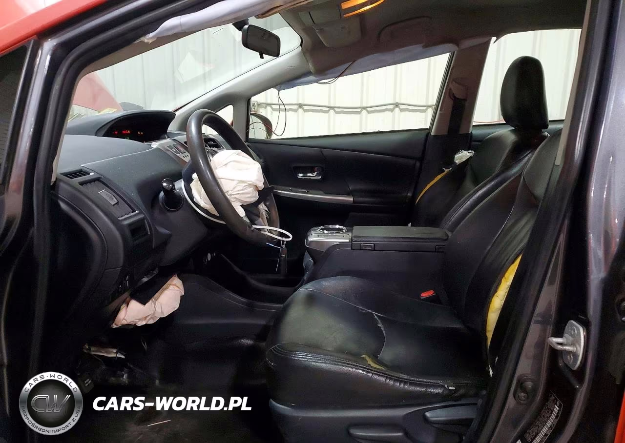 2015 Toyota Prius V Two VIN:JTDZN3EU4FJ016713 - 7