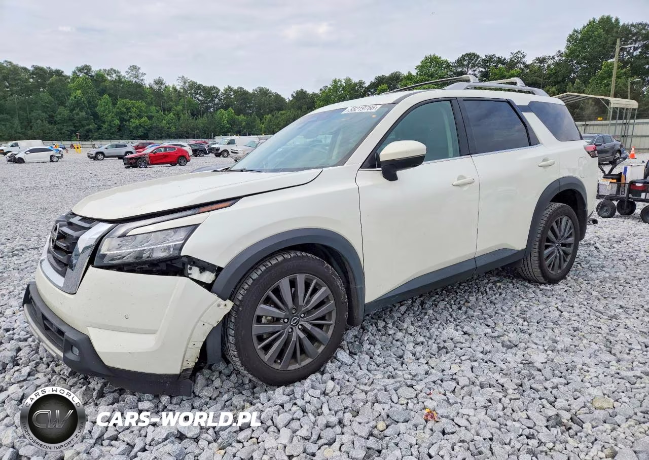 2022 Nissan Pathfinder Sl