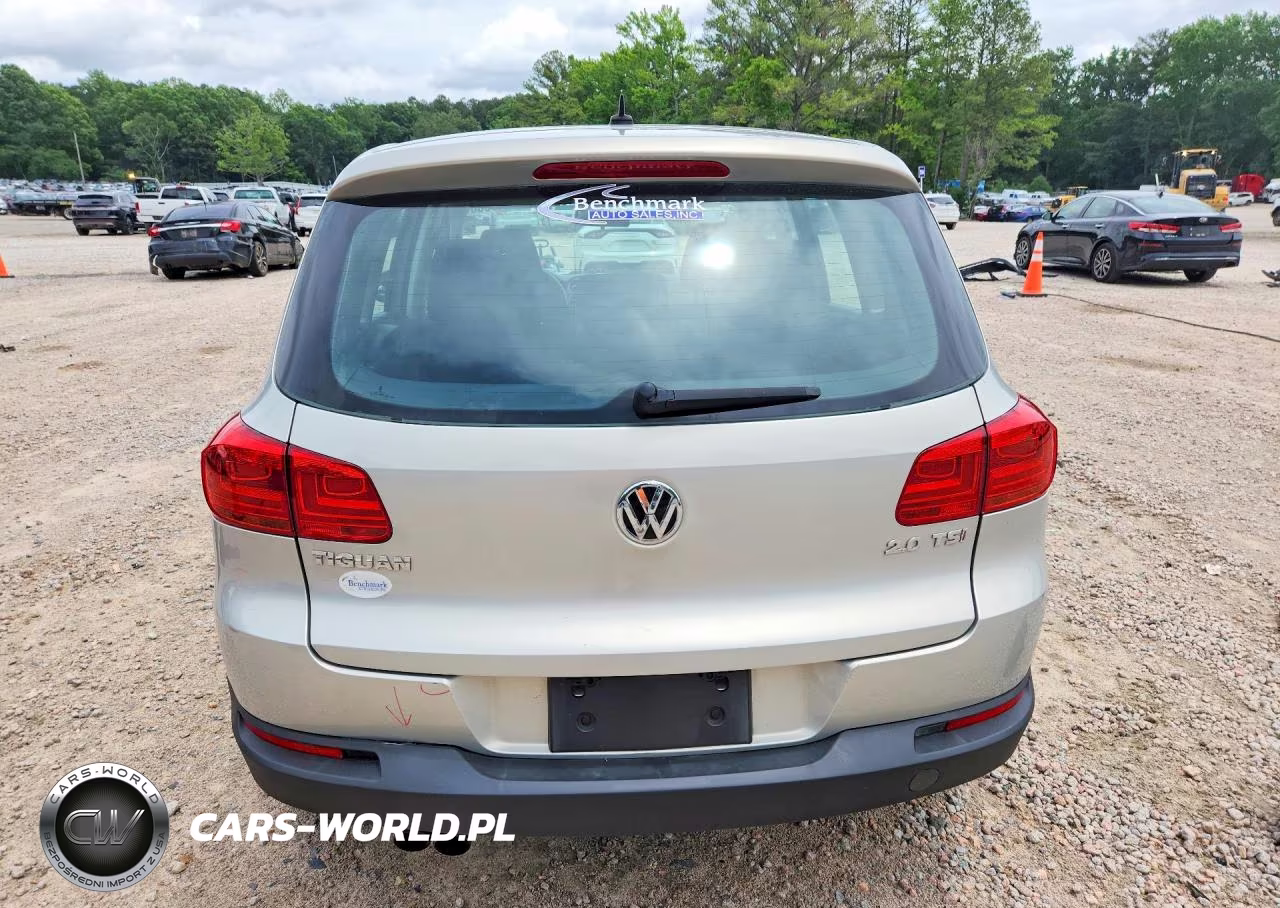 2012 Volkswagen Tiguan S VIN:WVGAV7AX1CW602915 - 6