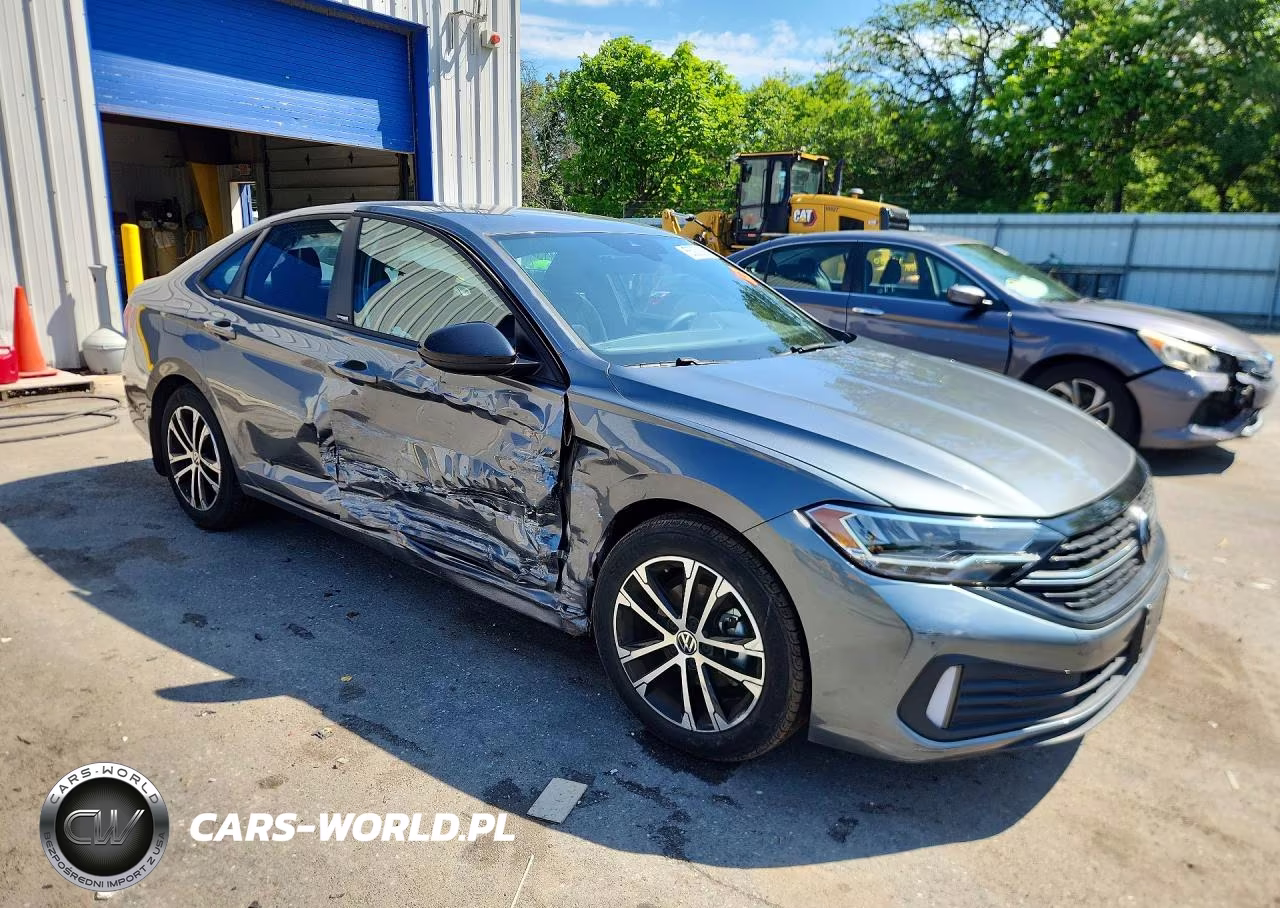 2024 Volkswagen Jetta Sport VIN:3VWBM7BU9RM018963 - 4