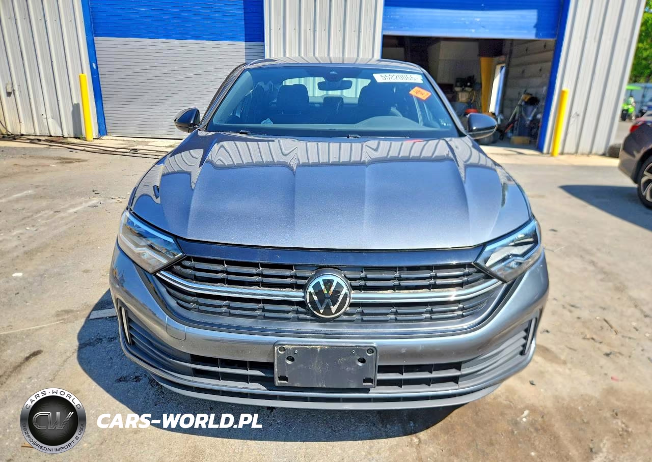 2024 Volkswagen Jetta Sport VIN:3VWBM7BU9RM018963 - 5