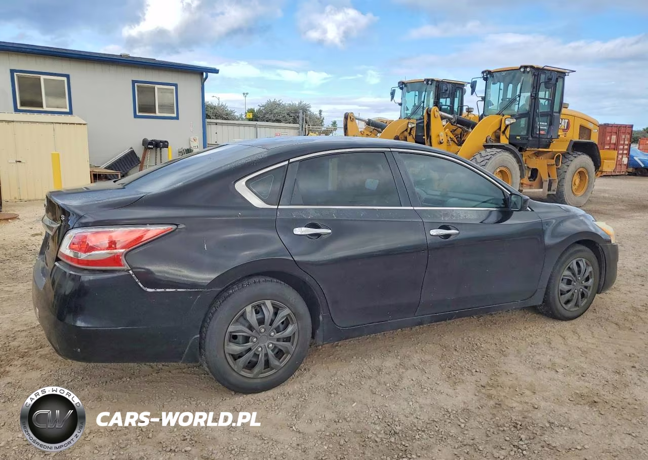 2014 Nissan Altima 2.5 S VIN:1N4AL3AP0EN205097 - 3
