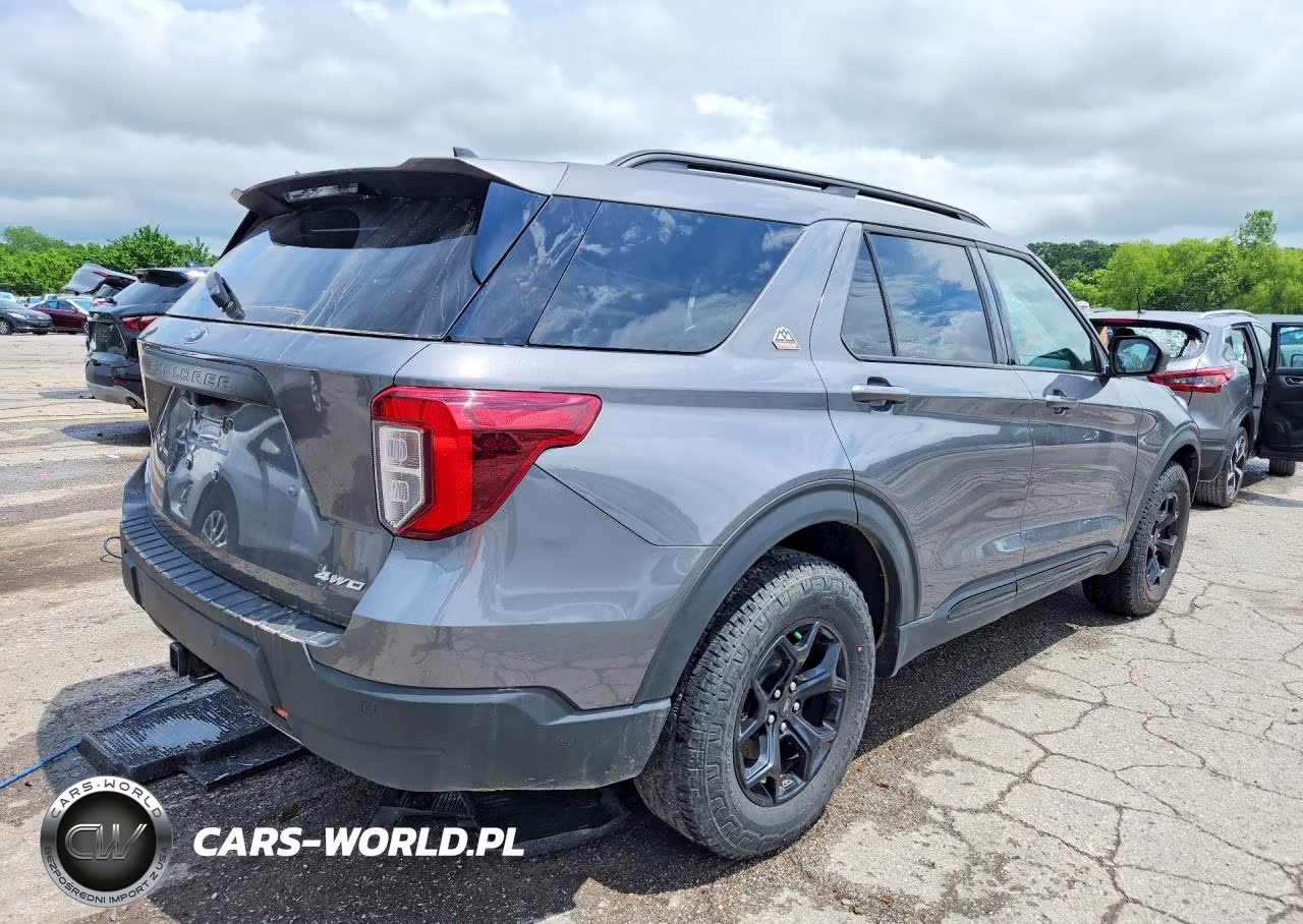 2022 Ford Explorer Timberline VIN:1FMSK8JH7NGC32434 - 3