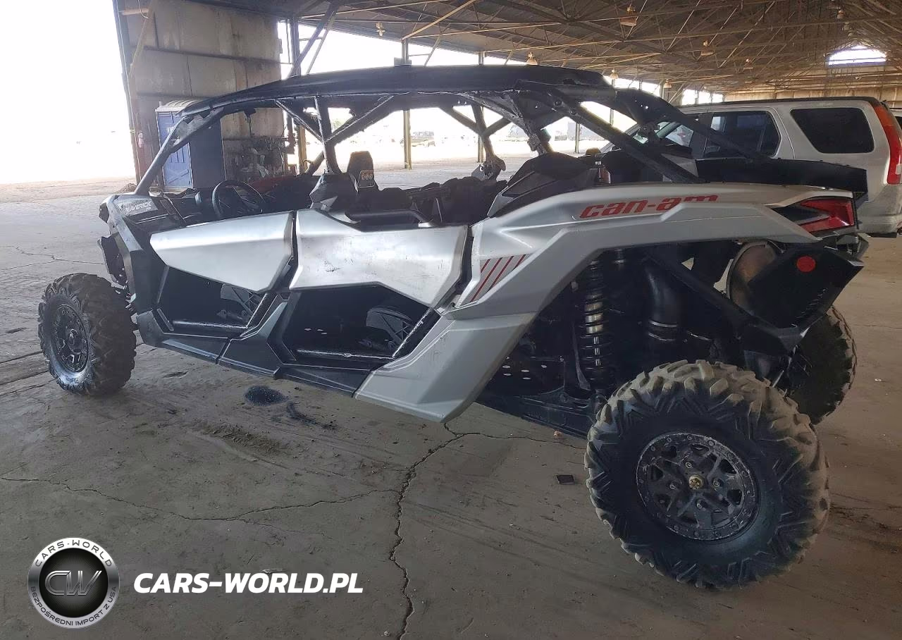 2023 Can-Am Maverick X3 Max VIN:3JBVEAV40PE001565 - 3