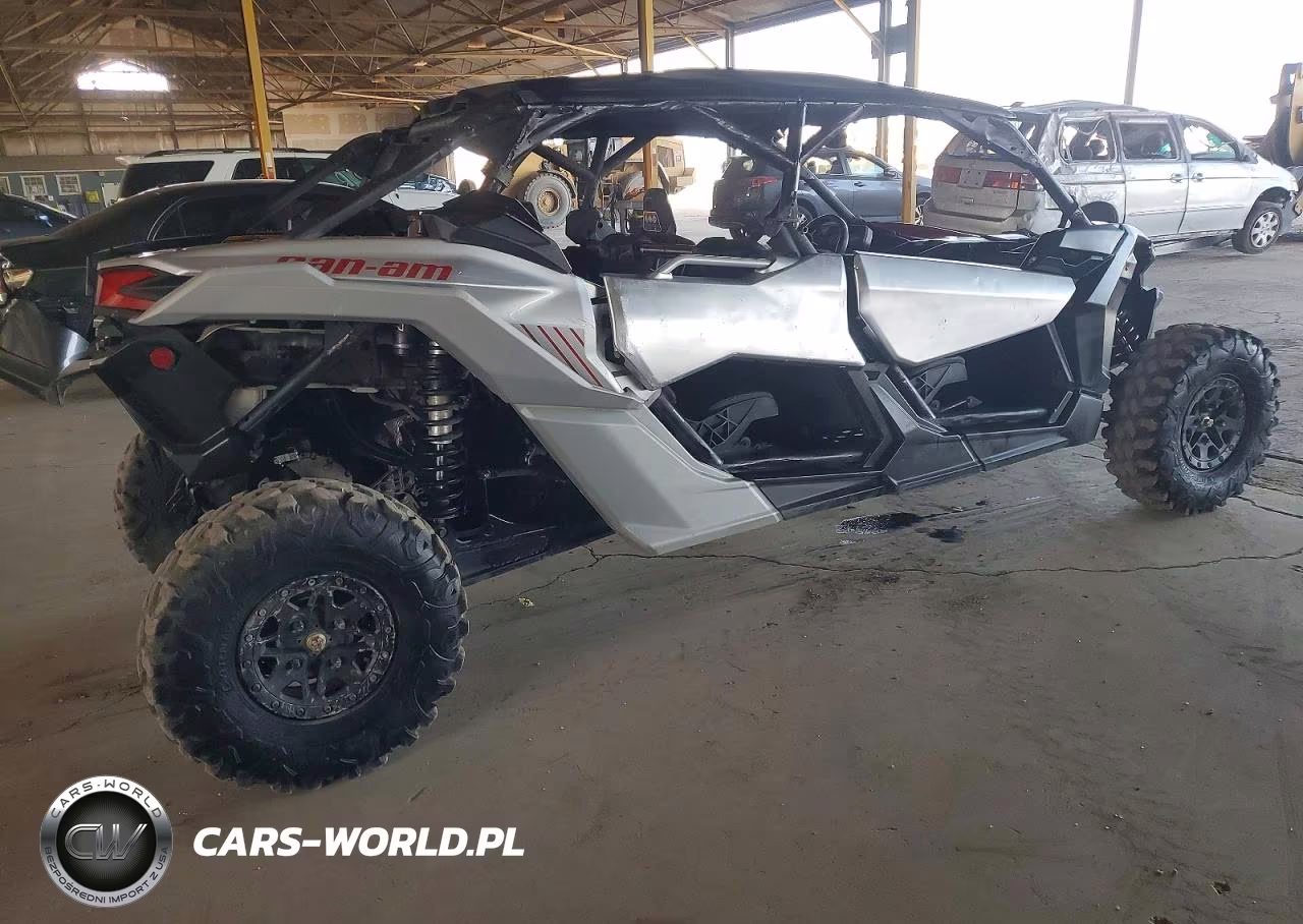 2023 Can-Am Maverick X3 Max VIN:3JBVEAV40PE001565 - 4