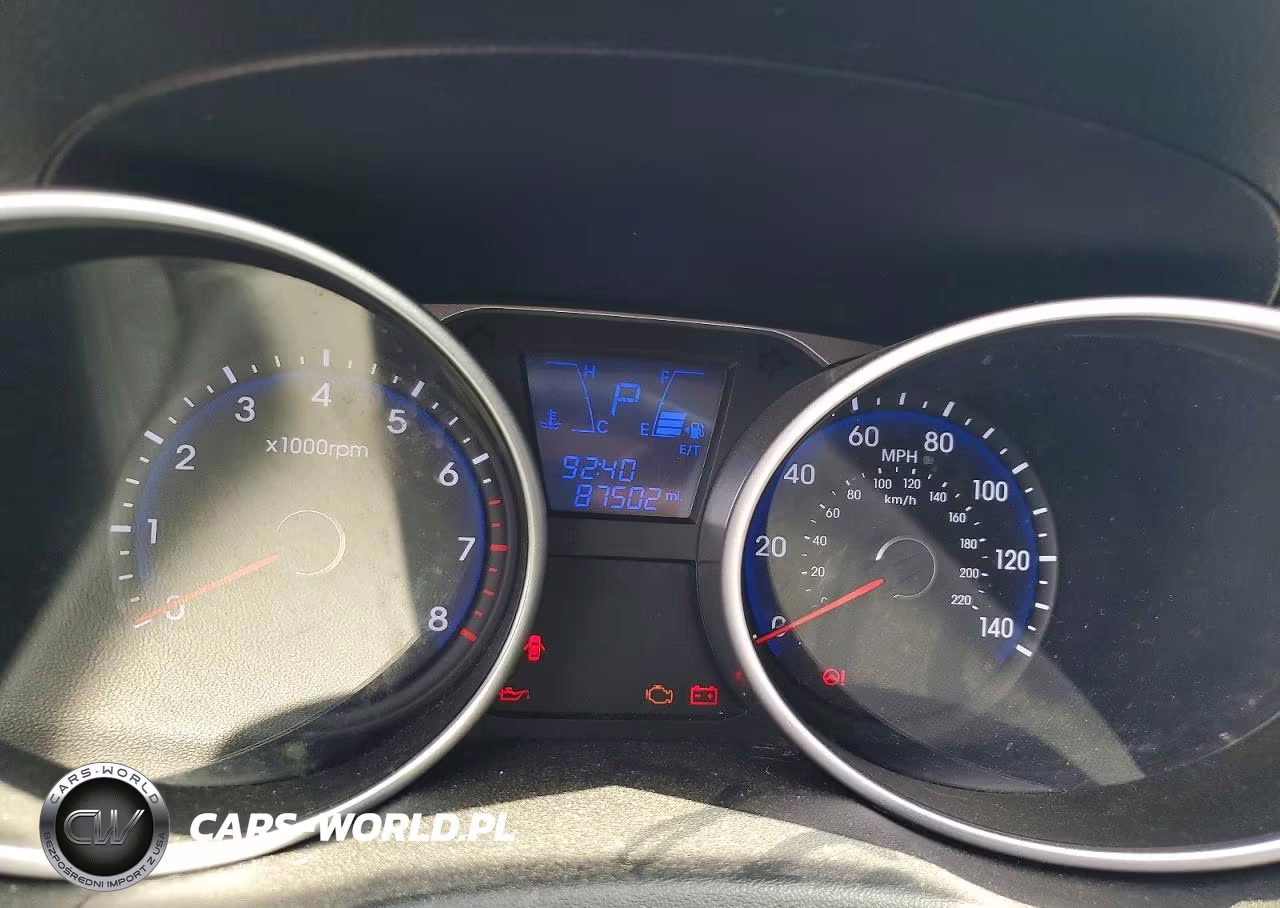 2015 Hyundai Tucson Gls VIN:KM8JT3AF2FU086652 - 9