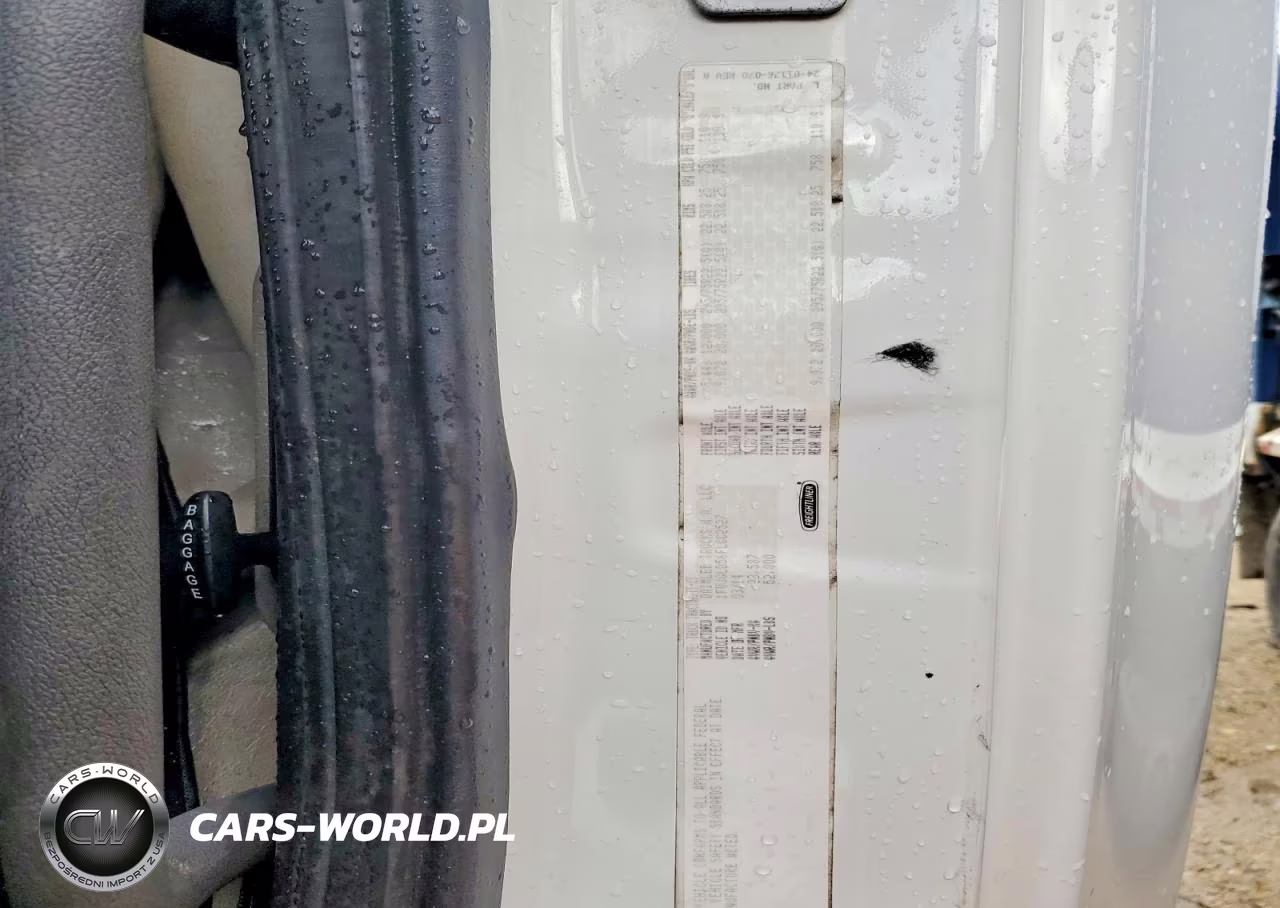2015 Freightliner Cascadia 125 VIN:1FUJGLD56FLGC2527 - 10
