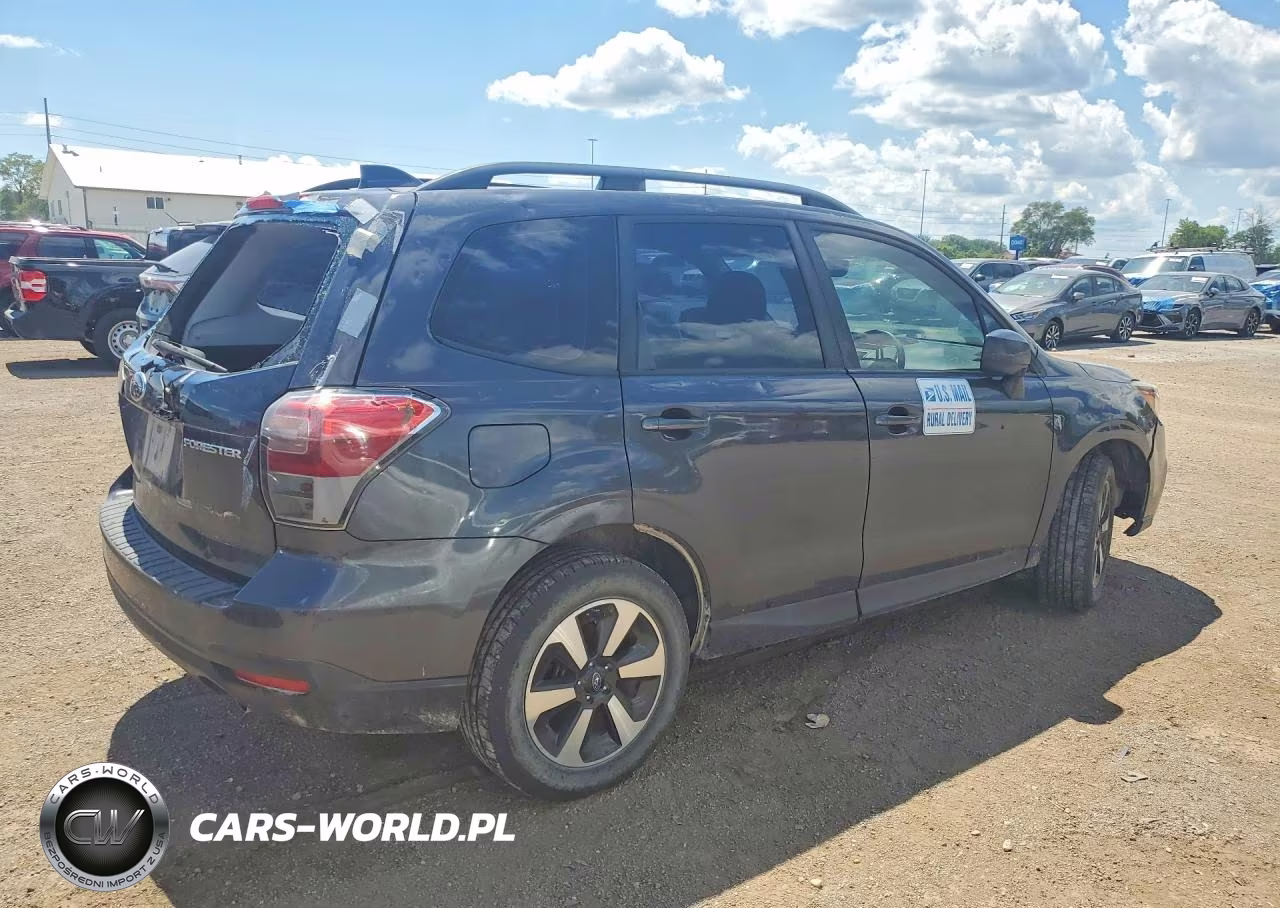 2018 Subaru Forester 2.5I VIN:JF2SJABC0JH427847 - 3