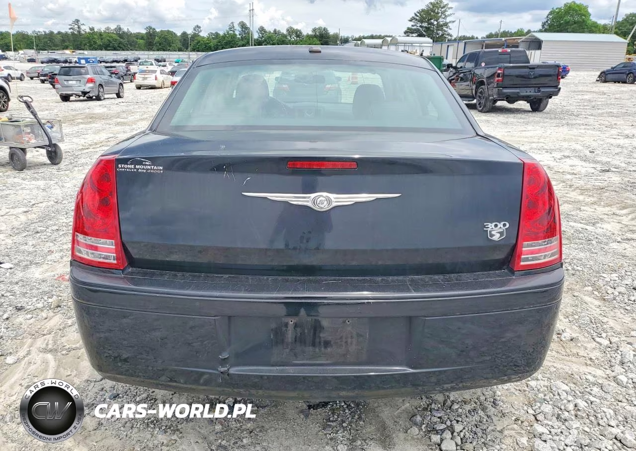 2010 Chrysler 300 S VIN:2C3CA2CV8AH266297 - 6