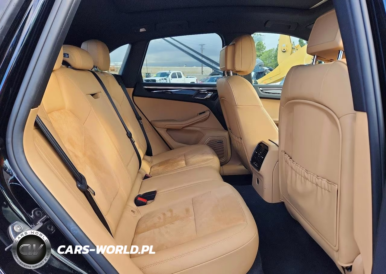 2018 Porsche Macan VIN:WP1AA2A55JLB16428 - 10