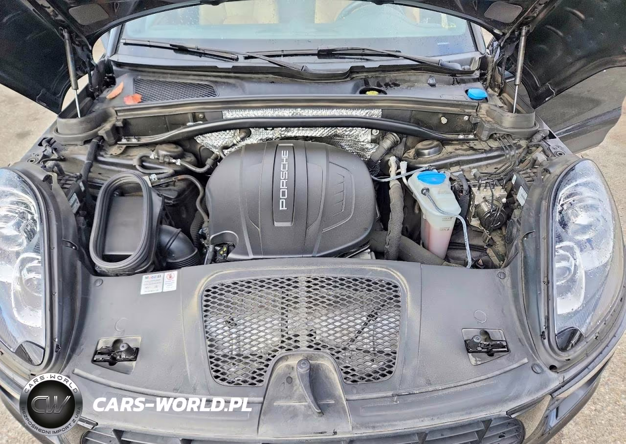 2018 Porsche Macan VIN:WP1AA2A55JLB16428 - 11