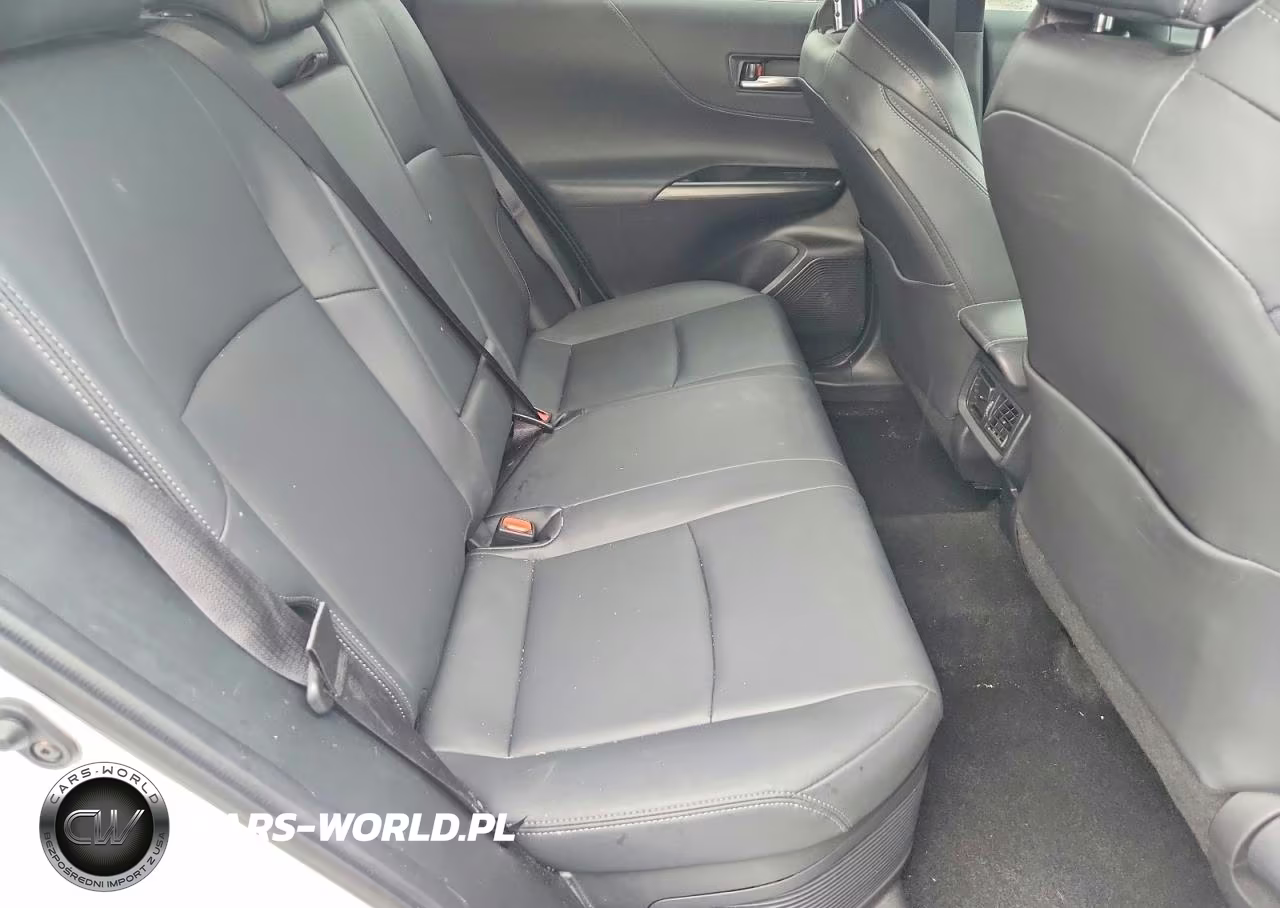 2024 Toyota Venza Nightshade Edition VIN:JTEAAAAH6RJ172791 - 10